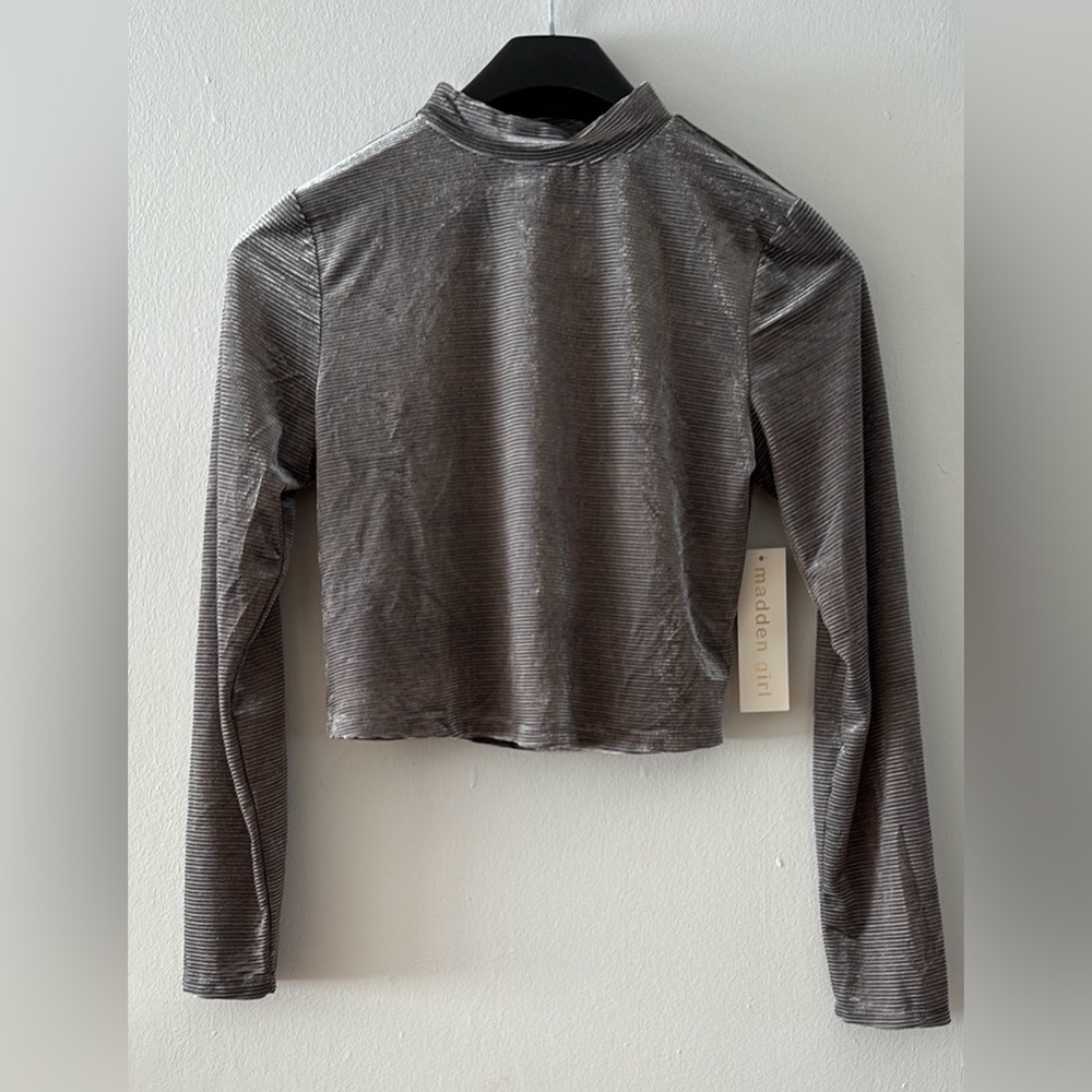 Madden Girl Gray Open Back Crop Top XXL Juniors NWT Long Sleeve